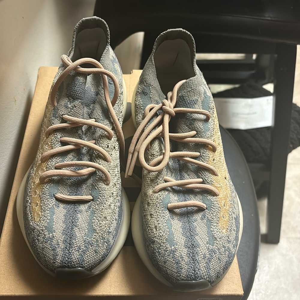 YEEZY BOOST 380